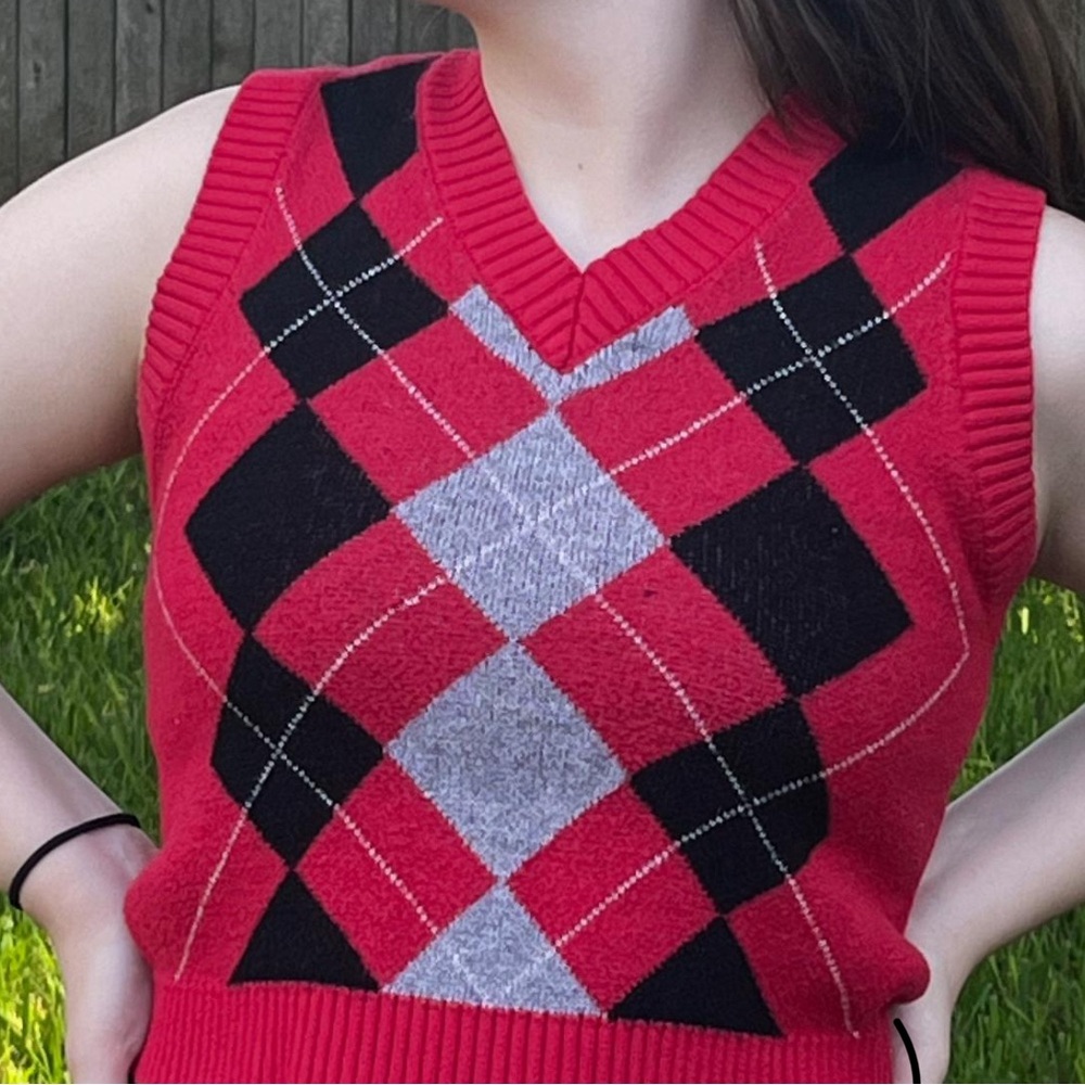 Cropped  Pull over sweater